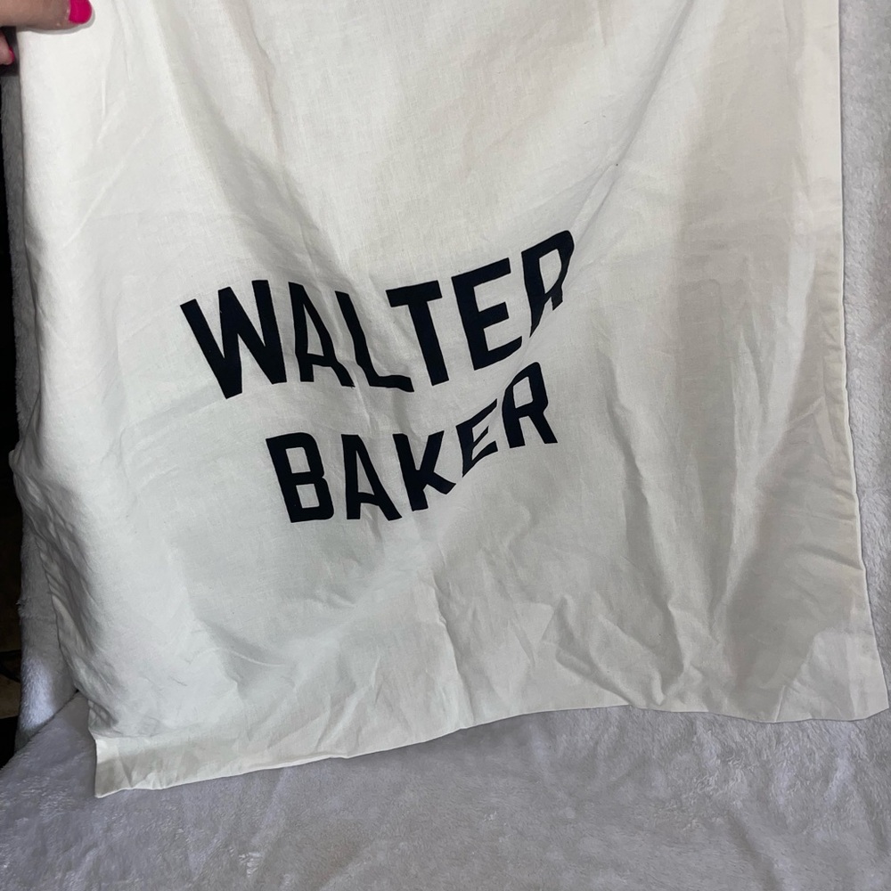 Walter Baker White Dust Bag